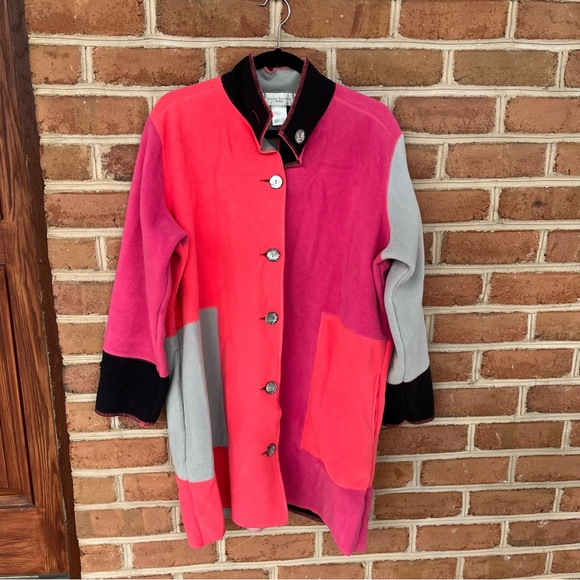 Block patterned light weight coat/shacket. Soft faux suede texture  XL - Picture 10 of 11